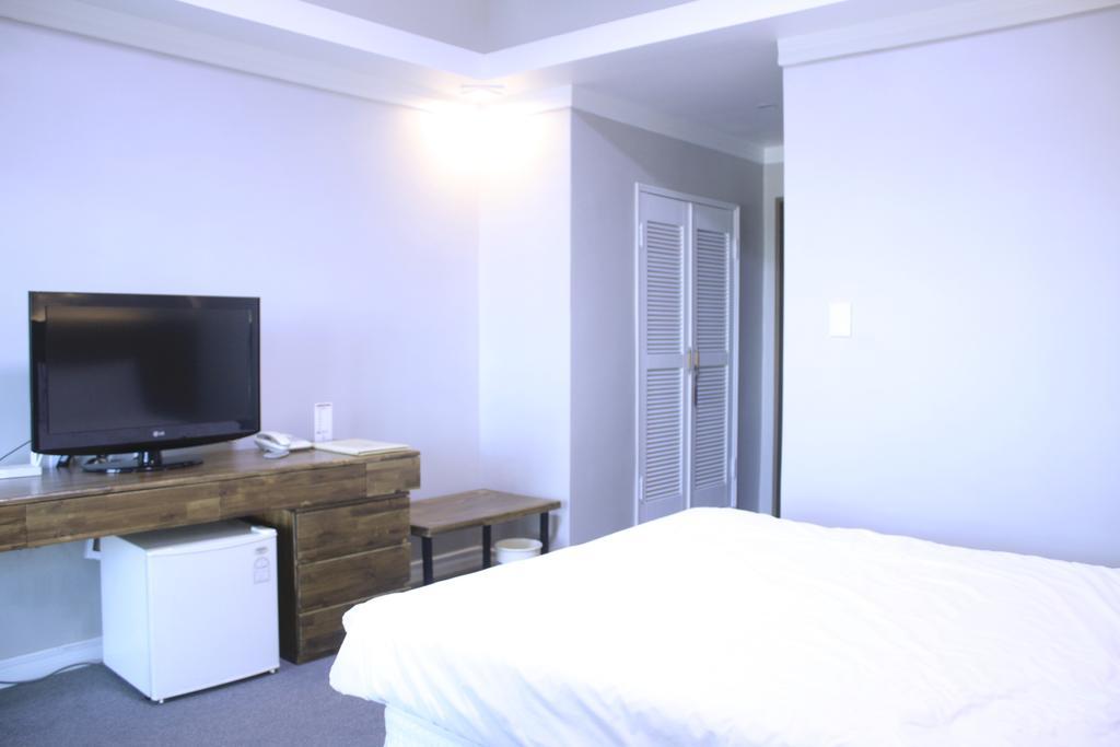 Hotel Ocean View Ulszan Kültér fotó