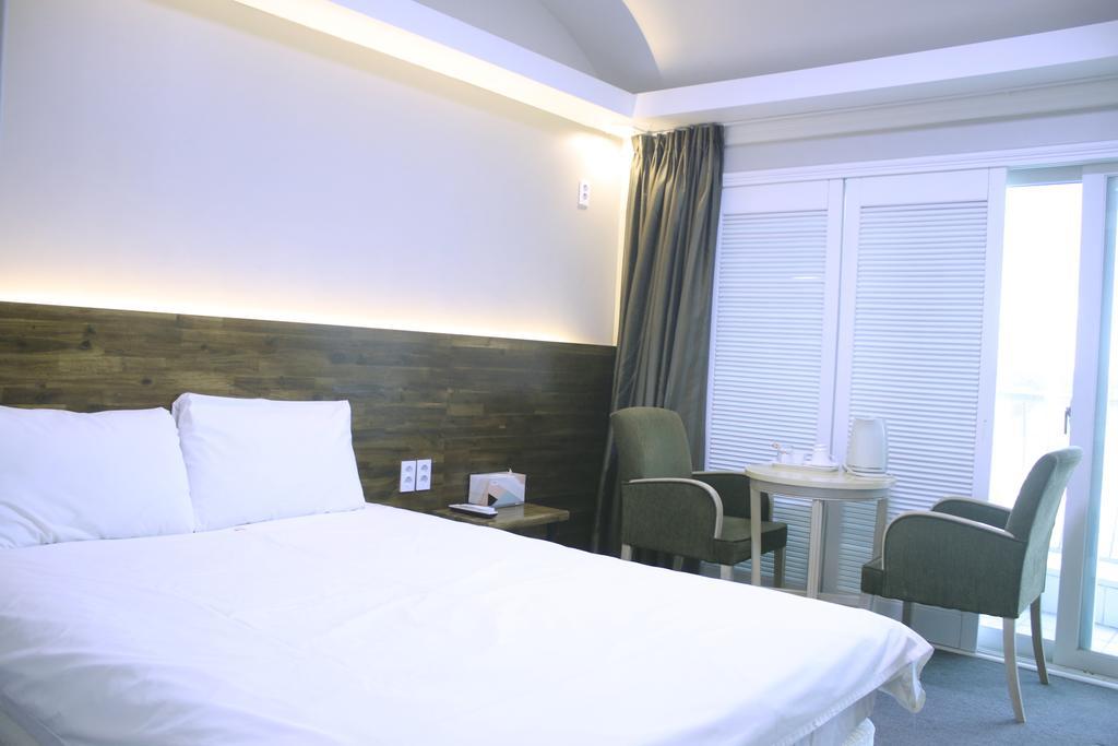 Hotel Ocean View Ulszan Kültér fotó